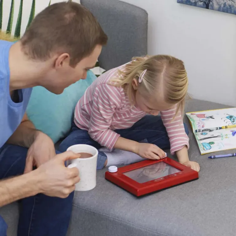 All Brands - Etch A Sketch