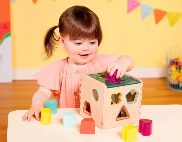 B. toys – Wonder Cube