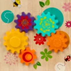 Battat - Wooden Activity Center Curio City