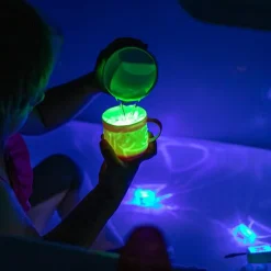 Glo Pals - Light Up Cubes Pippa (Green)