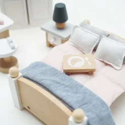 Le Toy Van - Daisylane Master Bedroom