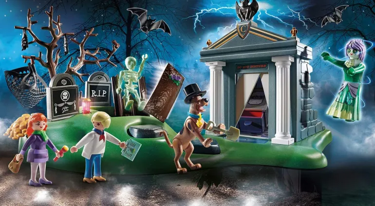 Playmobil - Scooby Doo in the Cemetery (70362)